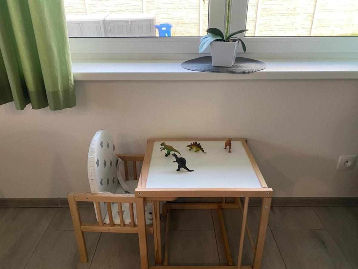 Jenny Home Mojmirovce Экстерьер фото